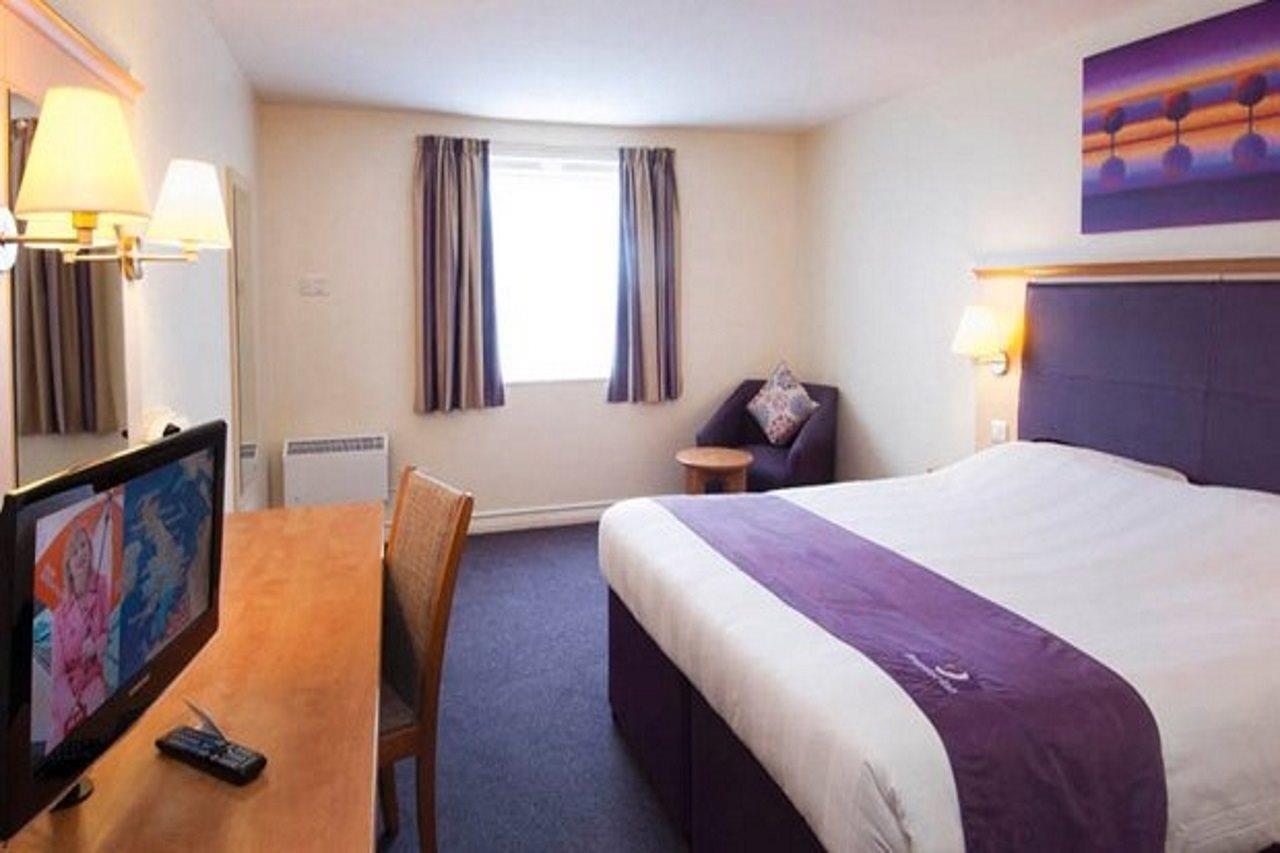 Premier Inn Newport Wales Ngoại thất bức ảnh