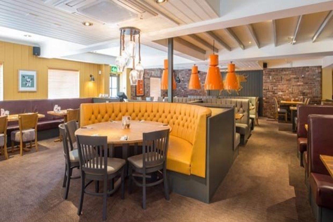 Premier Inn Newport Wales Ngoại thất bức ảnh